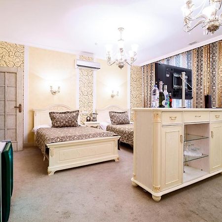 Vintage Boutique Hotel Астана Екстер'єр фото