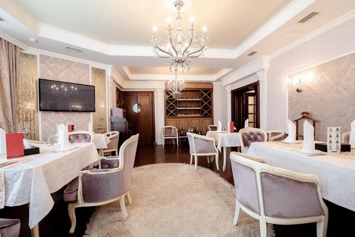 Vintage Boutique Hotel Астана Екстер'єр фото