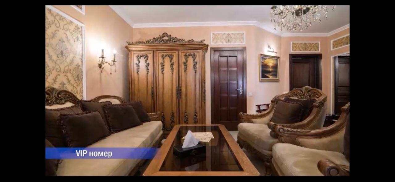 Vintage Boutique Hotel Астана Екстер'єр фото
