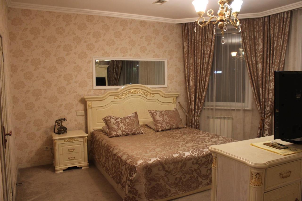 Vintage Boutique Hotel Астана Екстер'єр фото