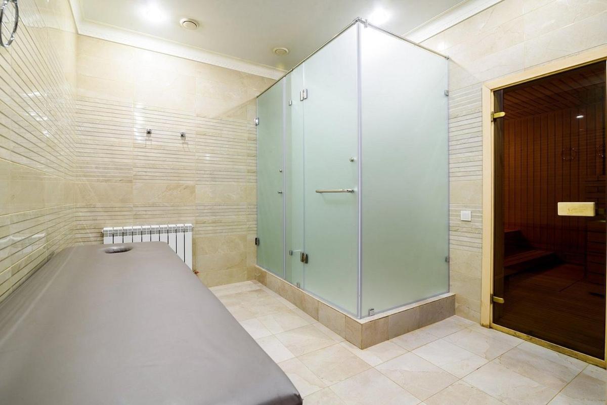 Vintage Boutique Hotel Астана Екстер'єр фото