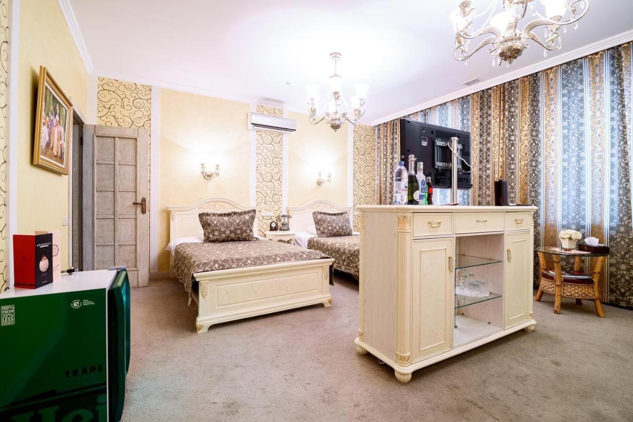 Vintage Boutique Hotel Астана Екстер'єр фото