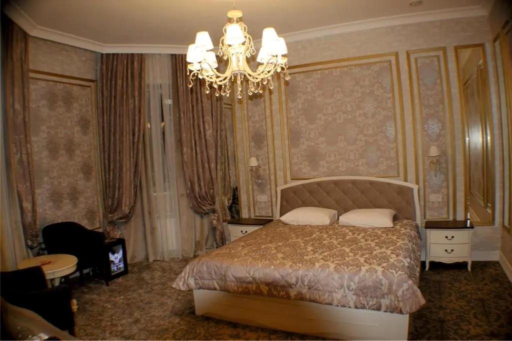Vintage Boutique Hotel Астана Екстер'єр фото