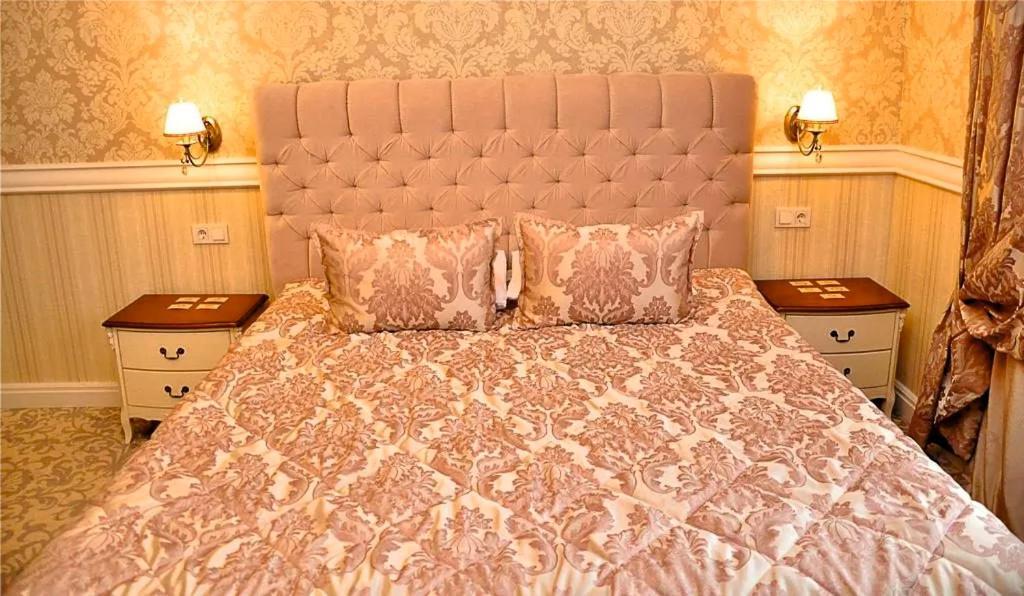 Vintage Boutique Hotel Астана Екстер'єр фото